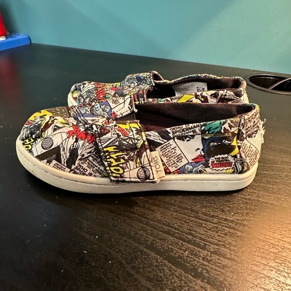 Toms x Marvel - kids shoes - 8 - Picture 7 of 7